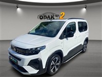 PEUGEOT RİFTER ODAK'TAN PEUGEOT RİFTER 1.5 BLUE HDI GT EAT 8