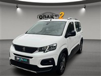 PEUGEOT RİFTER ODAK'TAN  PEUGEOT RİFTER 1.5 BLUE HDI ALLURE